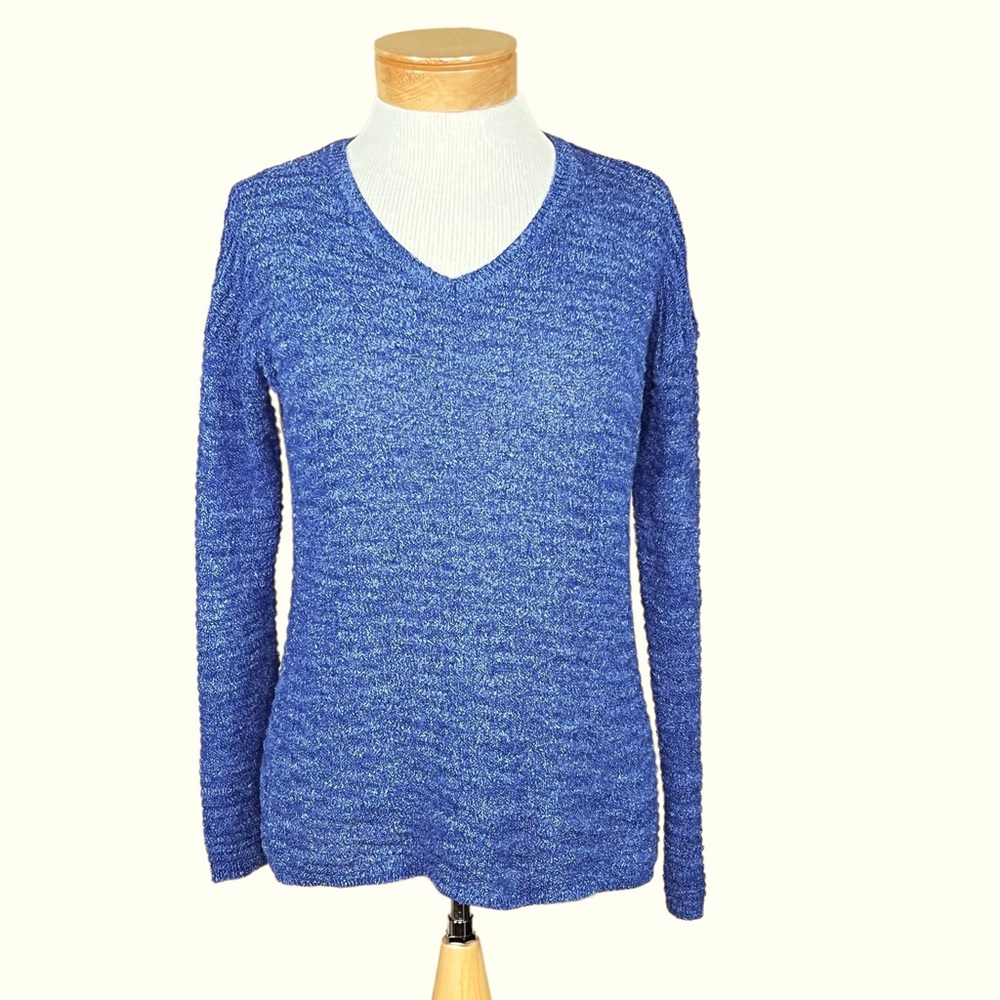 Calvin Klein Jeans Women’s Stretchy Ribbed Textured Denim Look V-Neck Sweater S